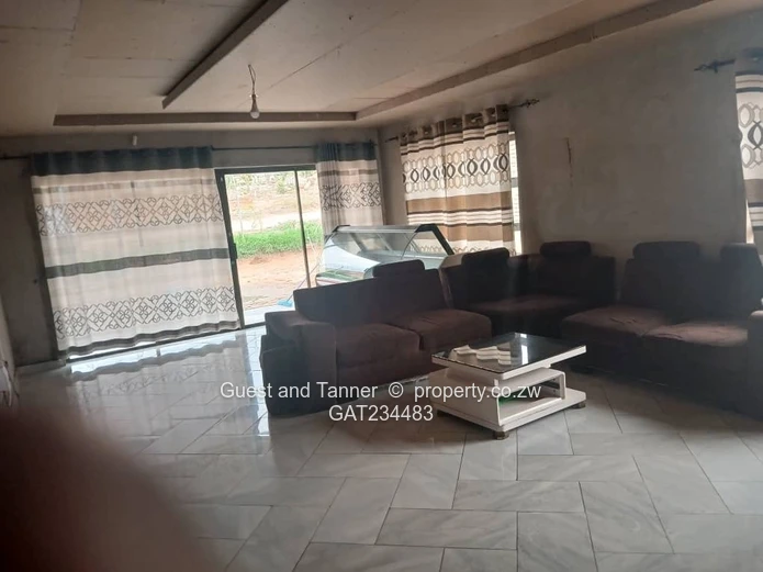 Modern 4-Bedroom House in Cherutombo Extension near Marondera