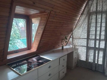 2 Bedroom Flat & Apartment