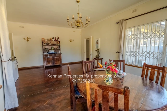 Attractive 5 bedroom home on two and a half acres. Great location and good water. (Sole Mandate)