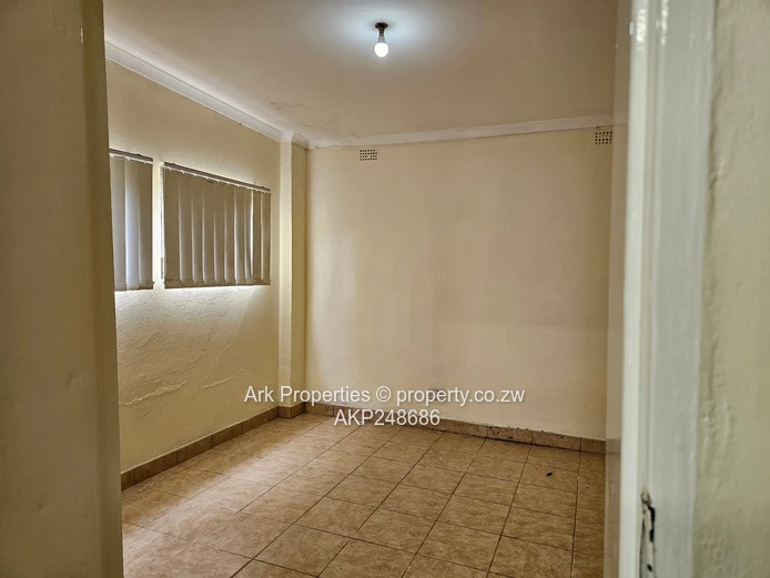 Commercial Property To Let – Second Street Extension