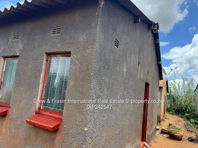 Dzivarasekwa house for sale $27k