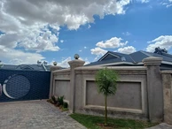 3 Bedroom Garden Flat