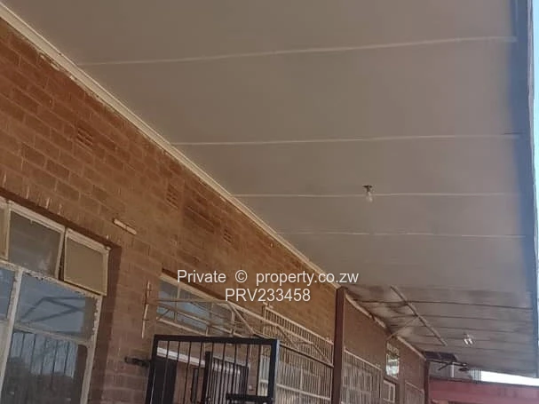 Dombotombo Shop Building For Sale