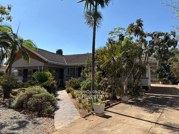 Eastlea Commercial Property for Rent 