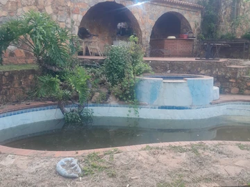 Commercial & Industrial Land