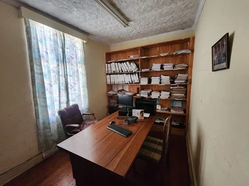 3 Bedroom Flat & Apartment