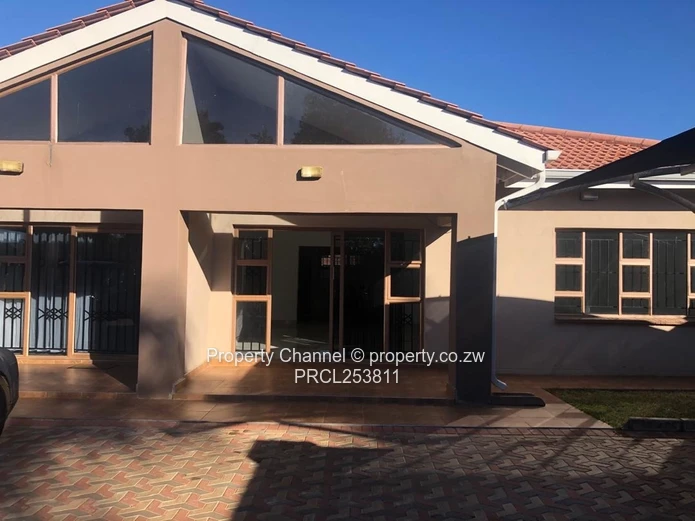 Magnificent 3-Bed Apartment | Bluff Hill