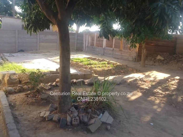 Chitungwiza house for sale