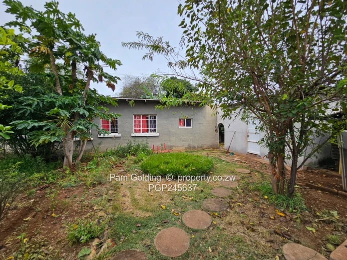 Commercial Corner In Famona