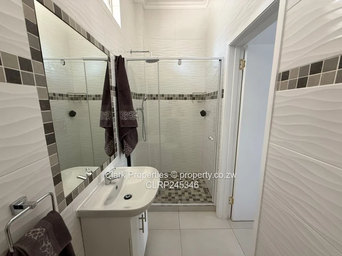 Move-in-ready Bedsitter in Avondale