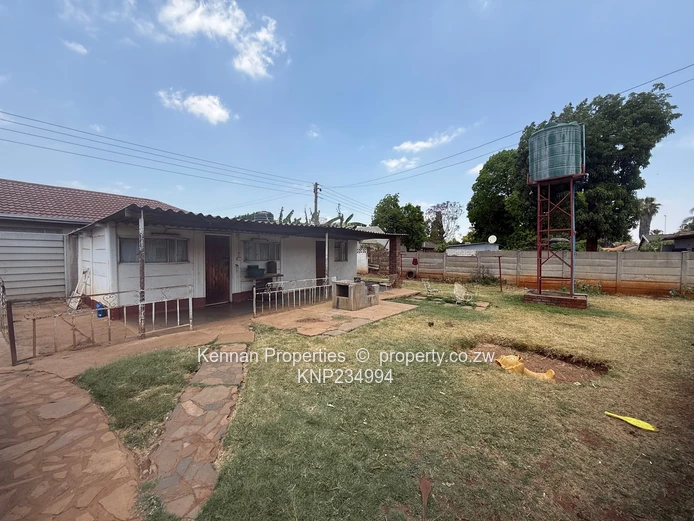 property in Belvedere South with great potential 