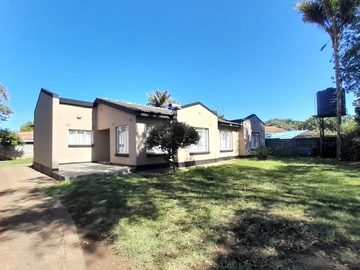 Spacious 3-Bedroom Townhouse Complex for Rent in Westgate, Harare
