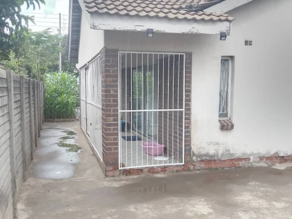Budiriro 2 House For Sale 
