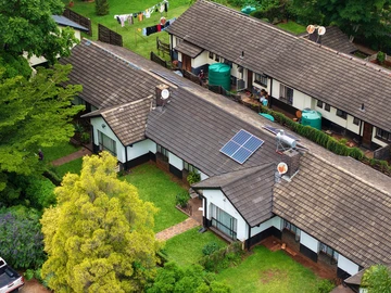 3 Bedroom Flat & Apartment