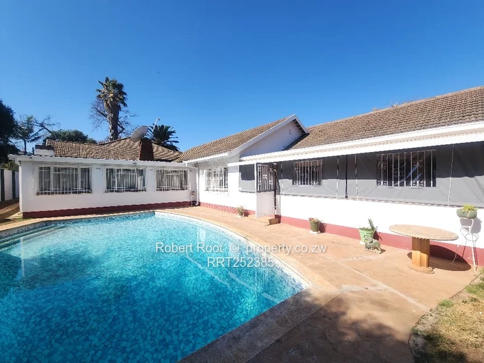 Fully Furnished Bedsitter to Rent  – Alex Park
