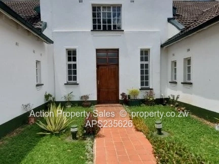 Townhouse To Rent In Borrowdale