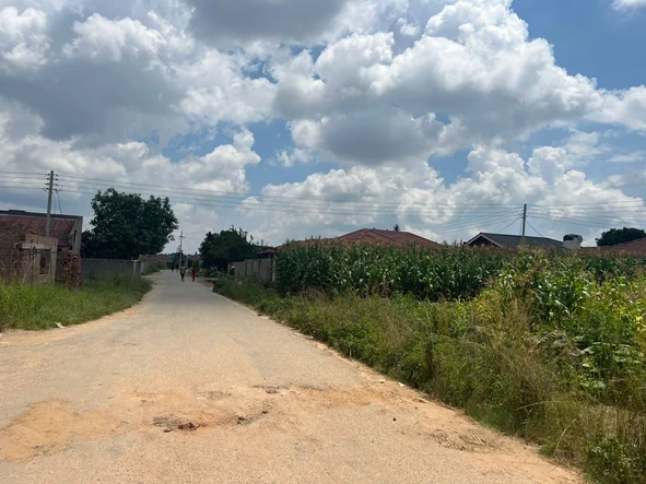 Commercial & Industrial Land