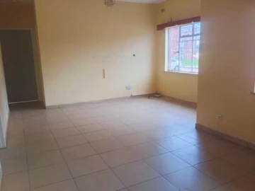3 Bedroom Flat & Apartment