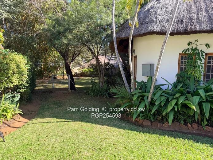 Stunning Property in Old Victoria Falls