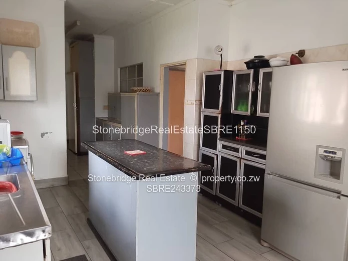 4 Bedroomed house in Riverside for sale