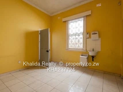 Avenues property for rent 