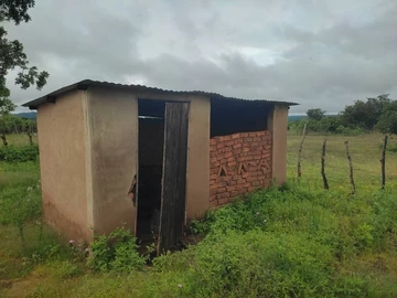 Farm & Agricultural Land