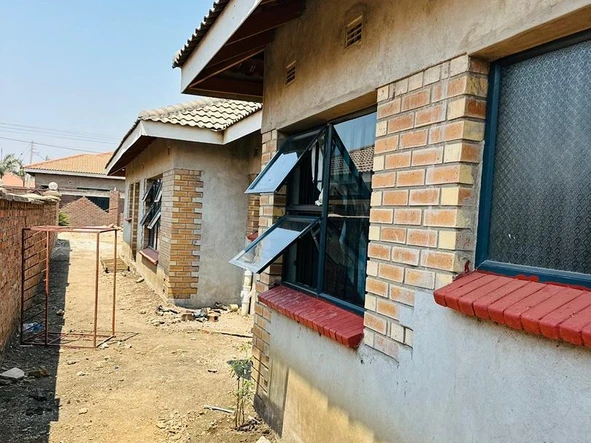 4 Bedroom Townhouse Complex