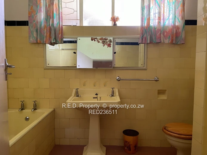 Substantial home offering space and versatility In Hillside!