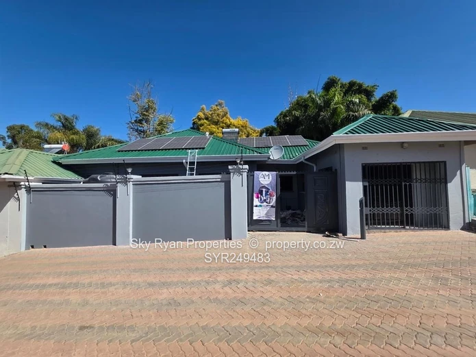 Glen Lorne Cluster House To Let