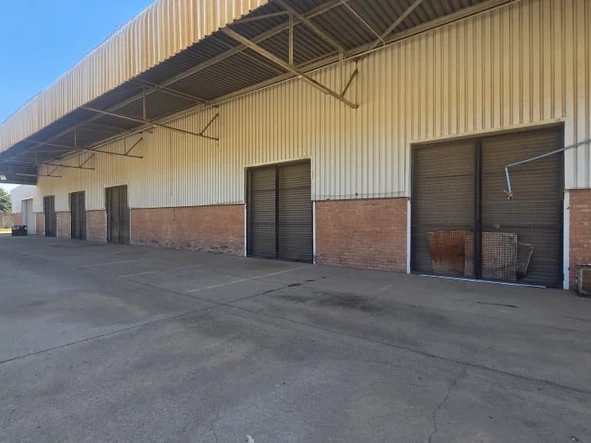 Warehouse & Factory