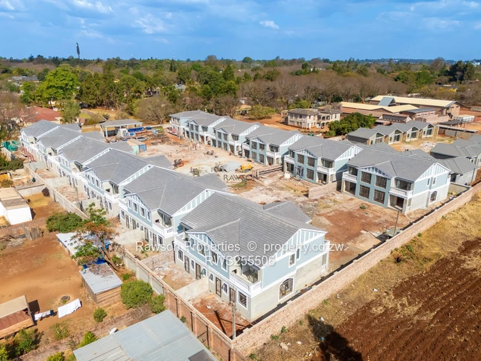 Vainona 3-Bed Cluster: Open-Plan, Pool & Borehole (Sole Mandate)
