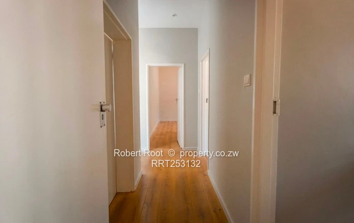 4 bed family home in Glen Lorne
