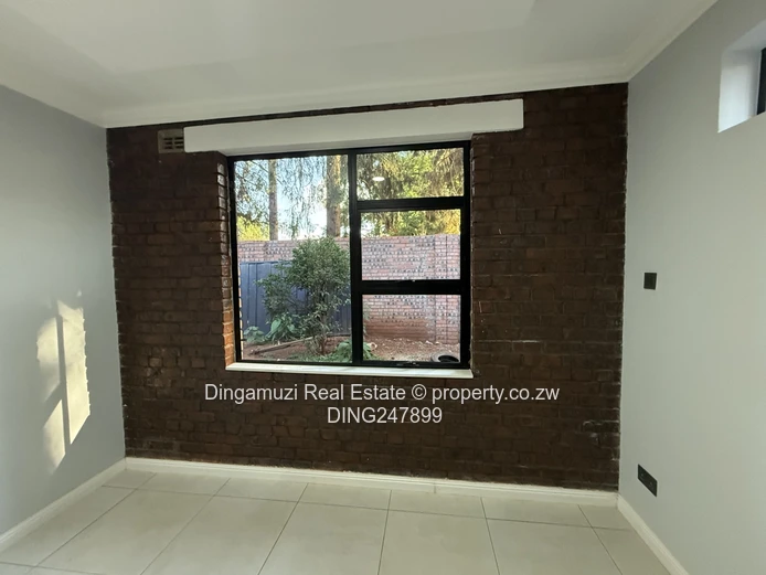 3 Bedroom garden flats for Sale Greendale