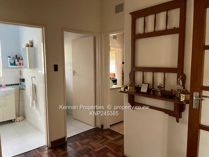 1600 s/mtrs with House for sale closer to S Machel Ave and Cresta Hotel Part of Eastlea  (Sole Mandate)