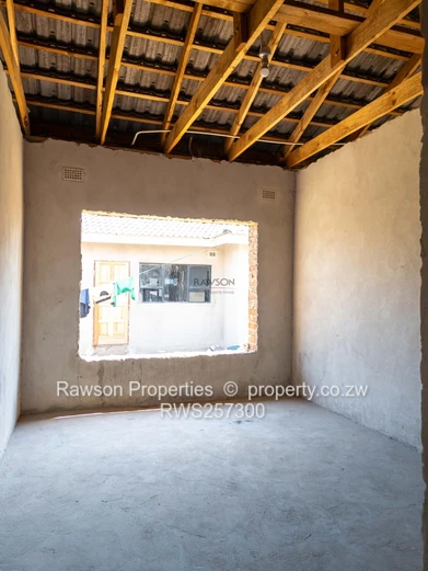 Mabvazuva Gem! 4-Bedroom Home To Complete 