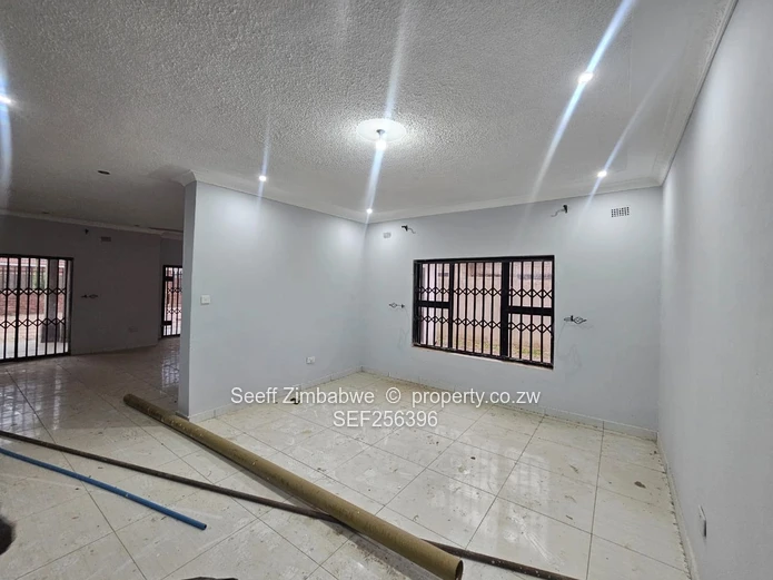 Fairview, Mt Hampden: Brand-New 3-Bedroom Home with Borehole