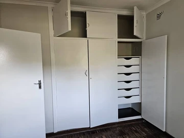 3 Bedroom Garden Flat