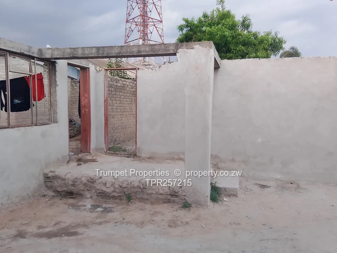 Ruwa 4-Bed Project Home on 325m² — Mains Water
