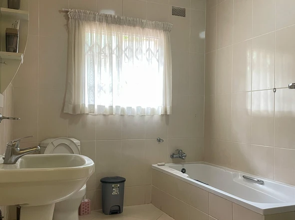 3 Bedroom Garden Flat