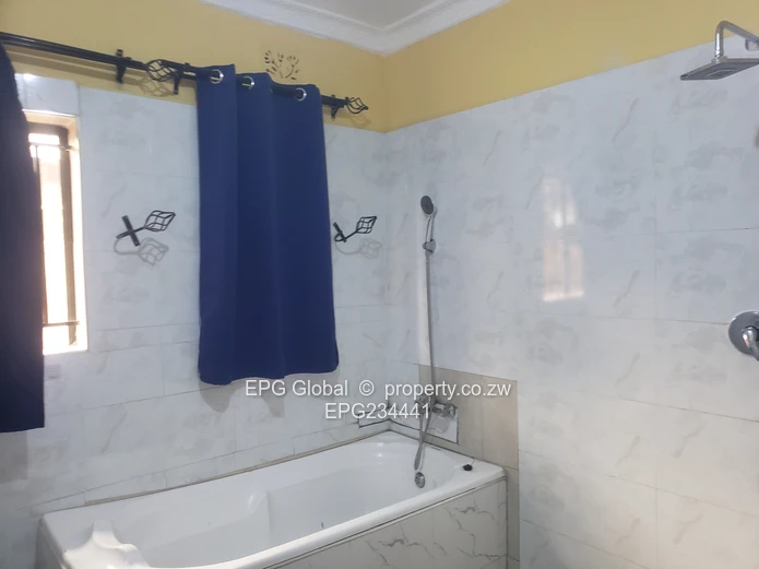 Solid Family house for sale 