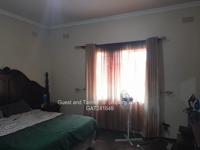 3 Bed House For Rent in Waterfalls