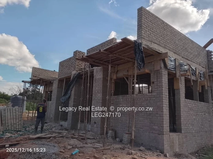Hatfield Duplex Cluster For Sale – Logan Park, Verona