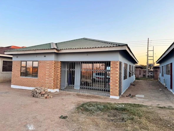 4 Bedroom House