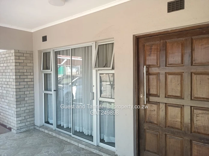Modern 2-Bedroom Cluster Garden Flat for Sale/Rent in Avondale West