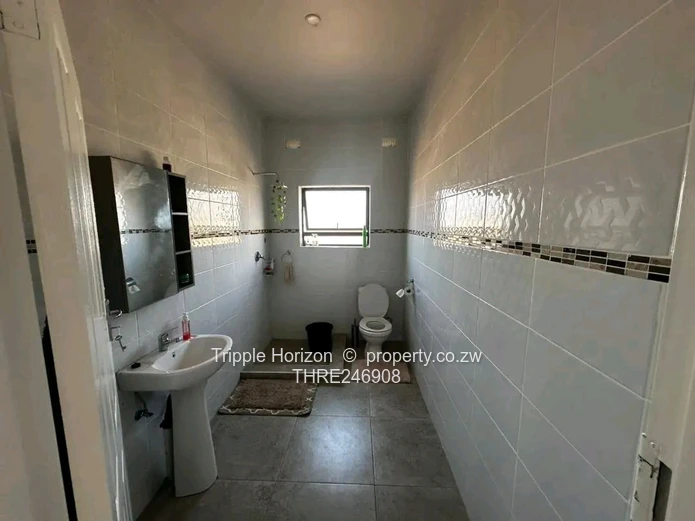 Fully Furnished 4-Bed Home with Borehole - Nyeredzi Ridge