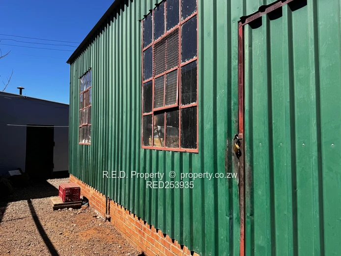 Warehouse / Storage / Workshop Space To Let In Belmont!