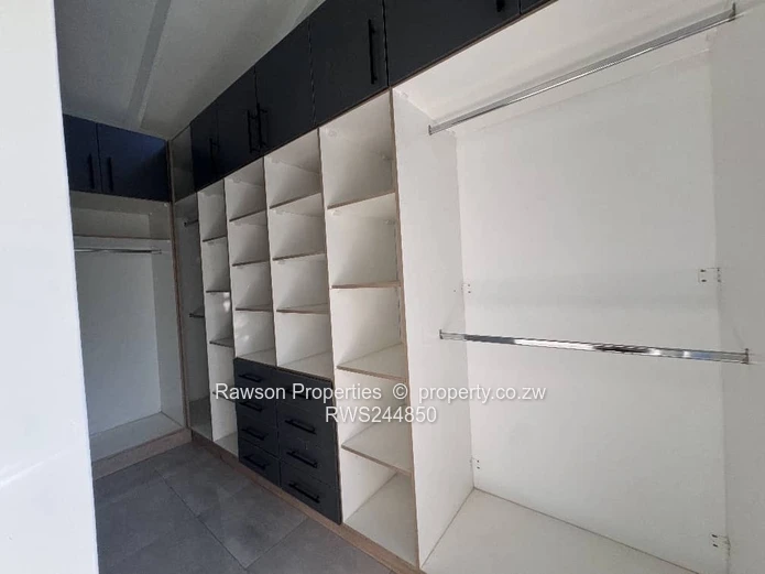 Renovated Mandara 3-Bed with Designer Bath & Borehole