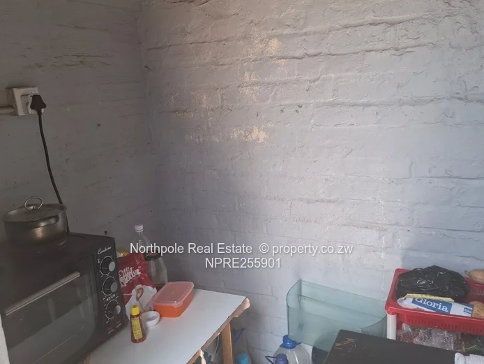 Craneborne | Self-Contained Staff Cottage
