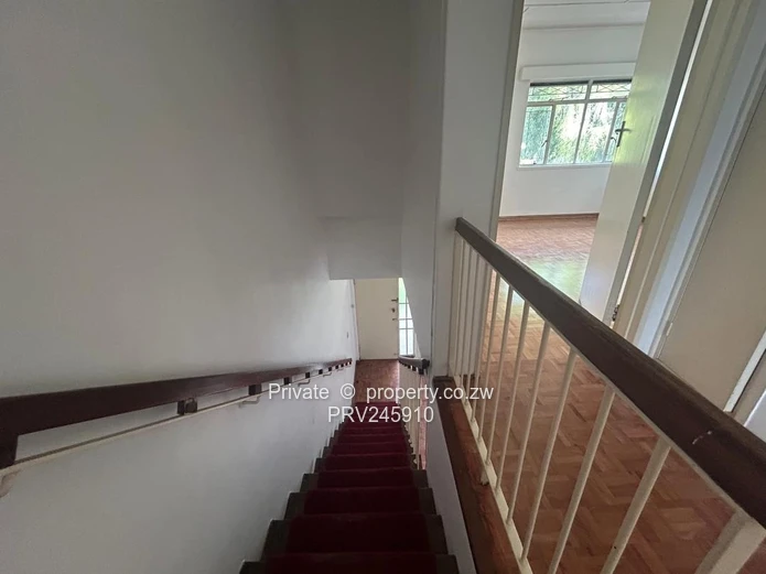 Kensington 2 Bedroom Flat 