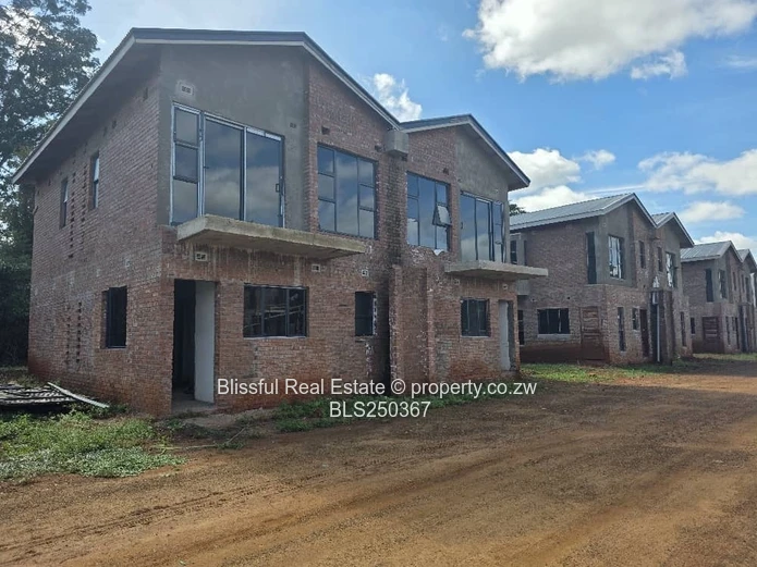 Modern 3 bed Helensvale Apartment for sale